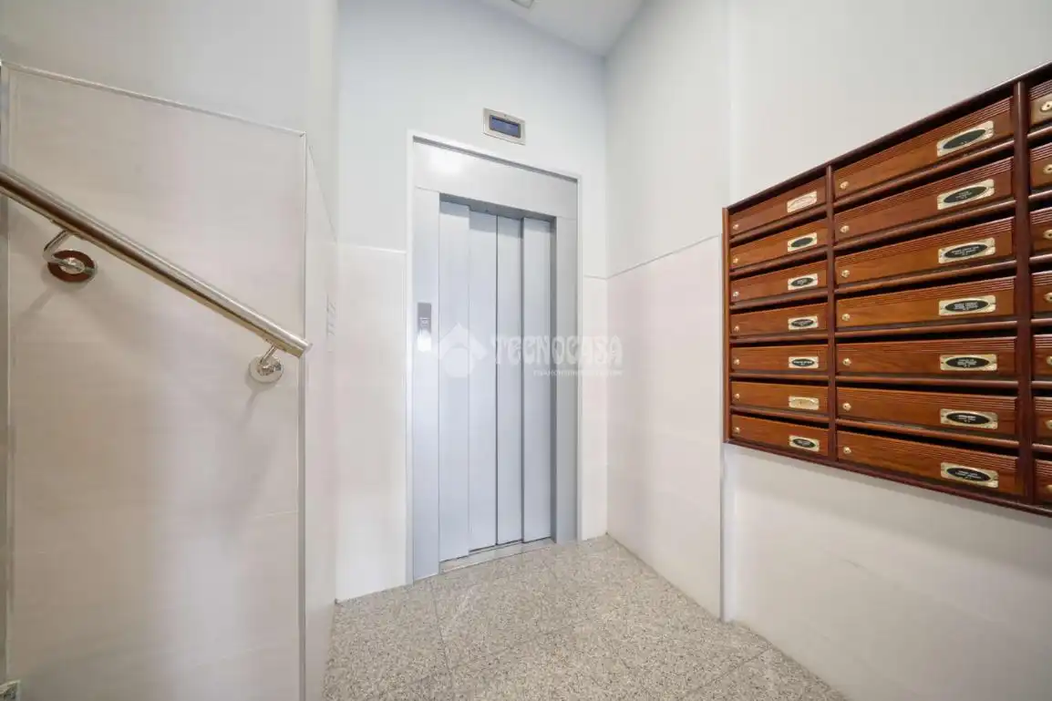 Flat for sale in Valladolid  with Heating