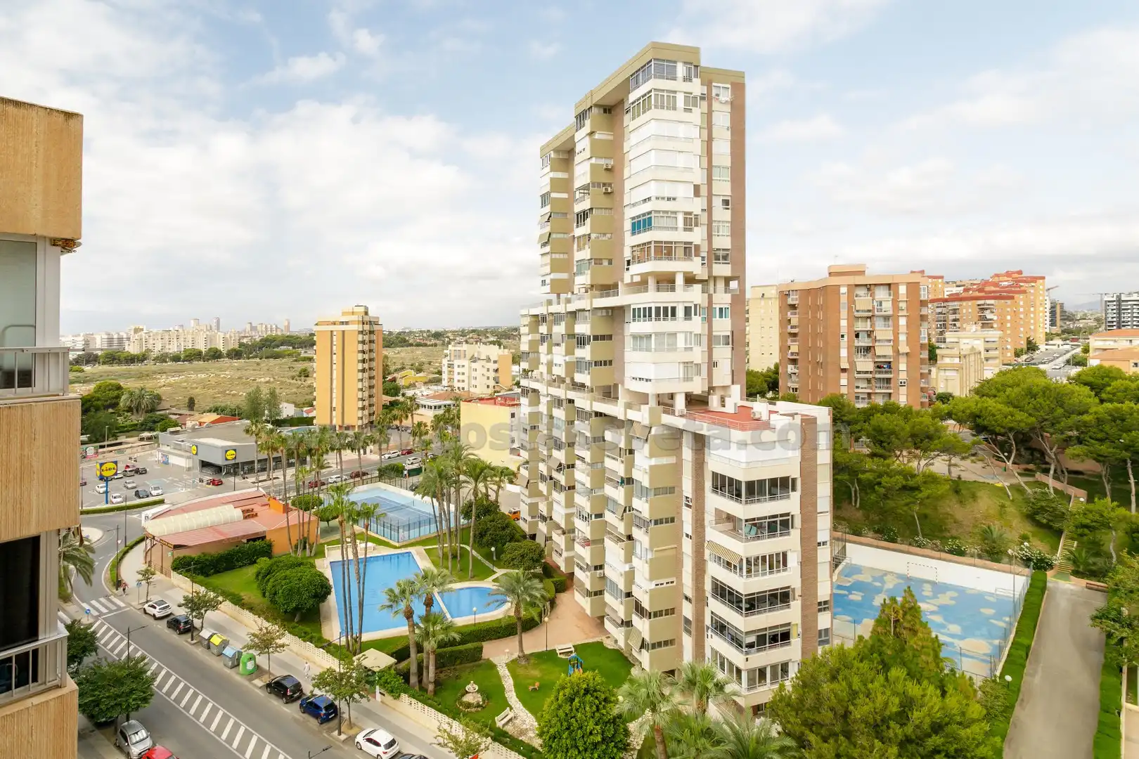 Exterior view of Attic for sale in El Campello  with Air Conditioner, Storage room and Furnished