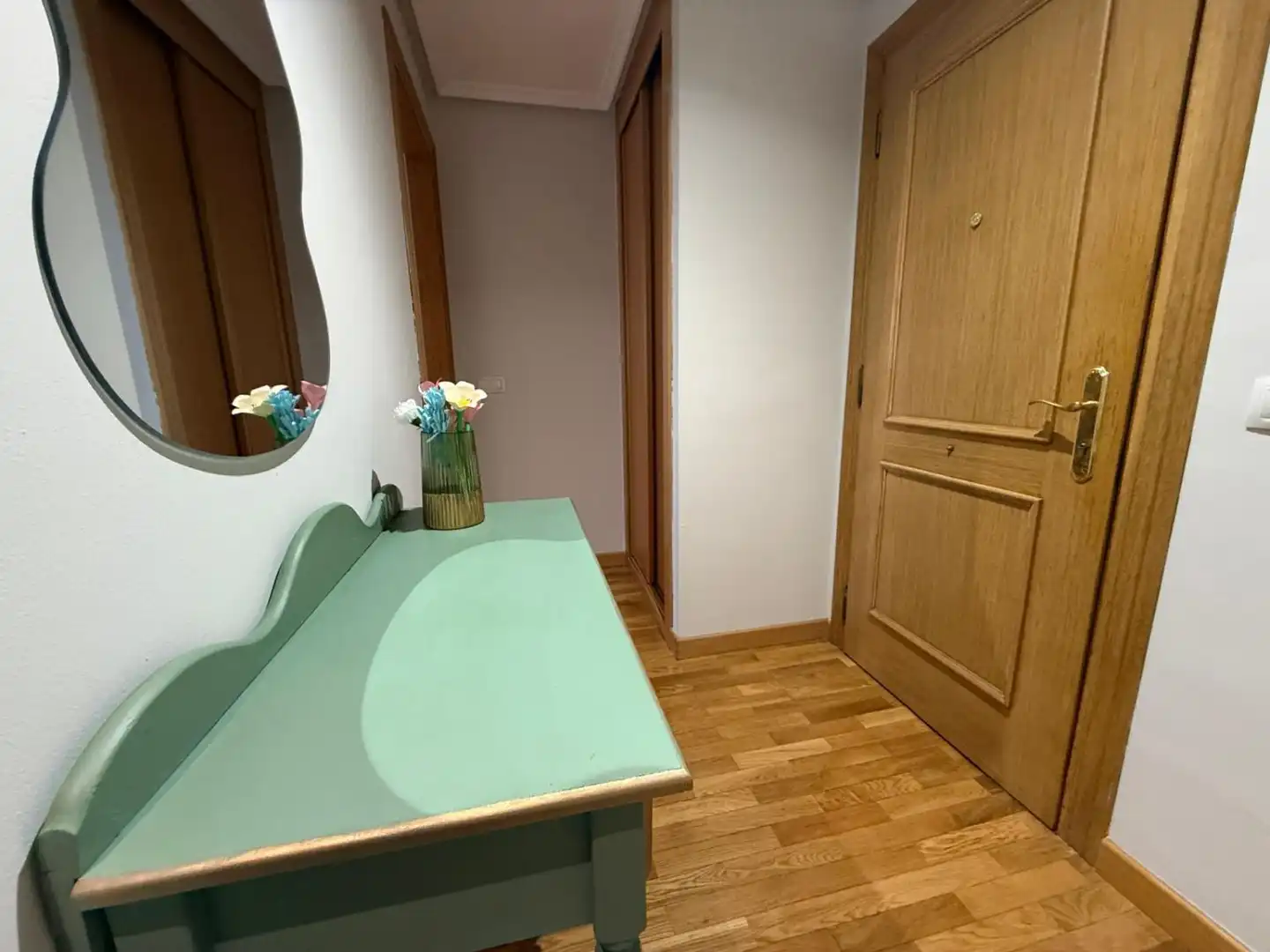 Wohnung zur Miete in Nava, 4, Montecerrao