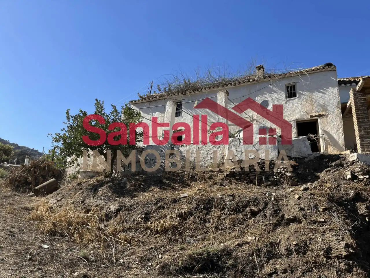 Country homes for sale in Almuñécar  with Private garden