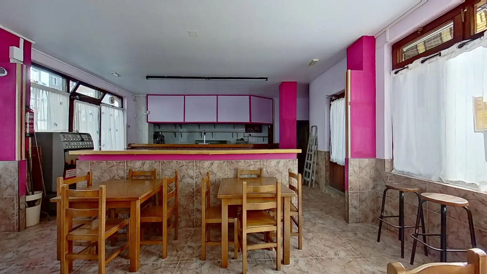 Commercial properties for sale in Torrelavega 