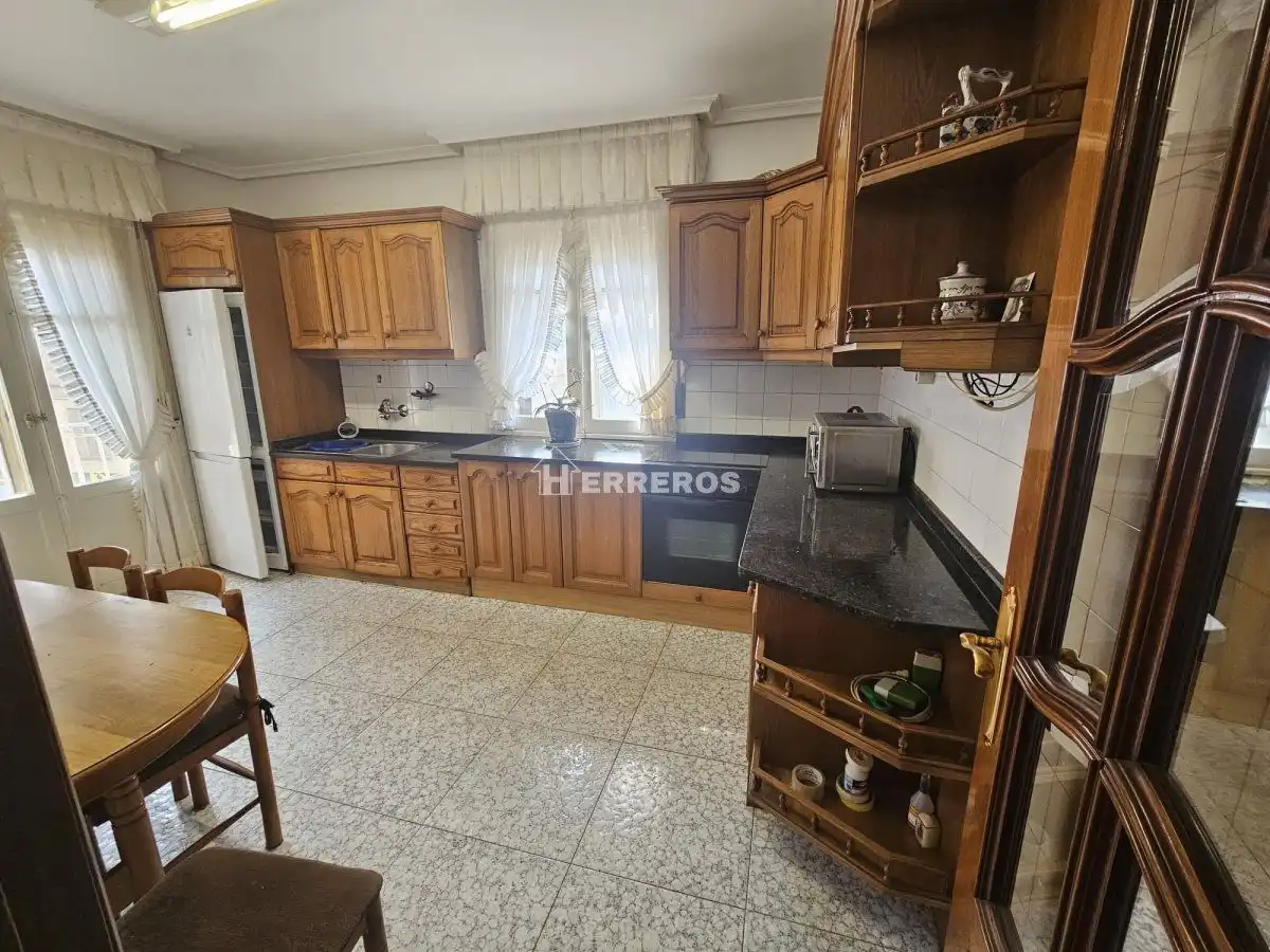 Adossat amb terrassa en venda a pintor moredaq, imagen 7