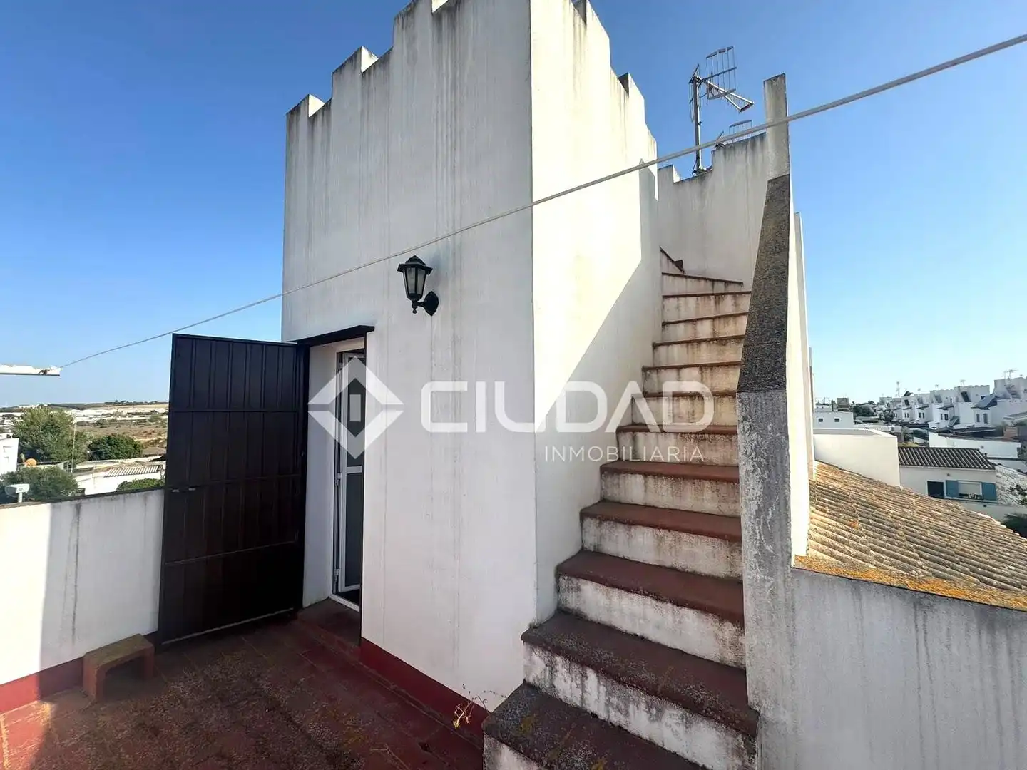 Vista exterior de Casa adosada en venda en Sanlúcar de Barrameda