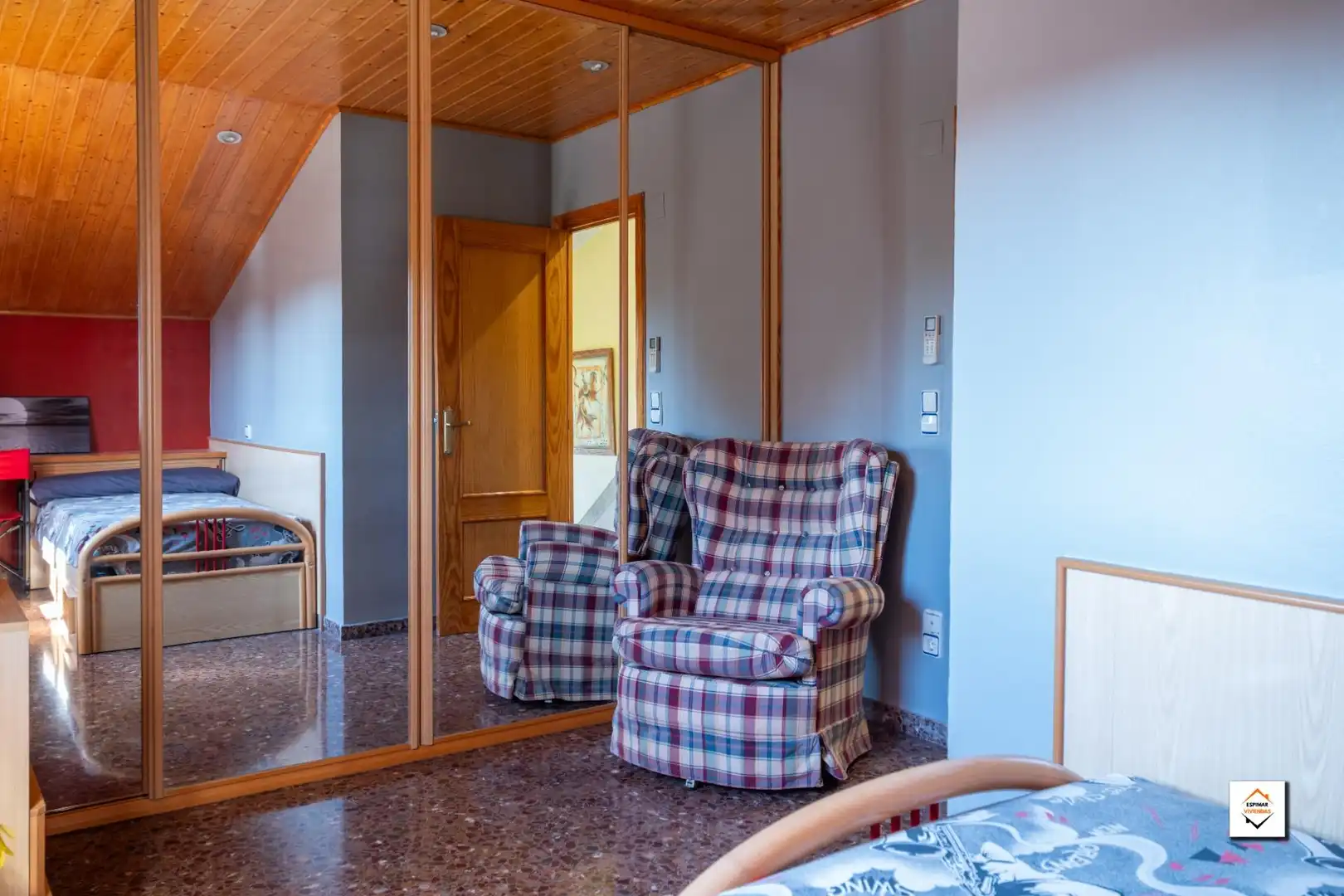 Bedroom of Houses for sale in Zaragoza  with Air Conditioner, Heating and Private garden