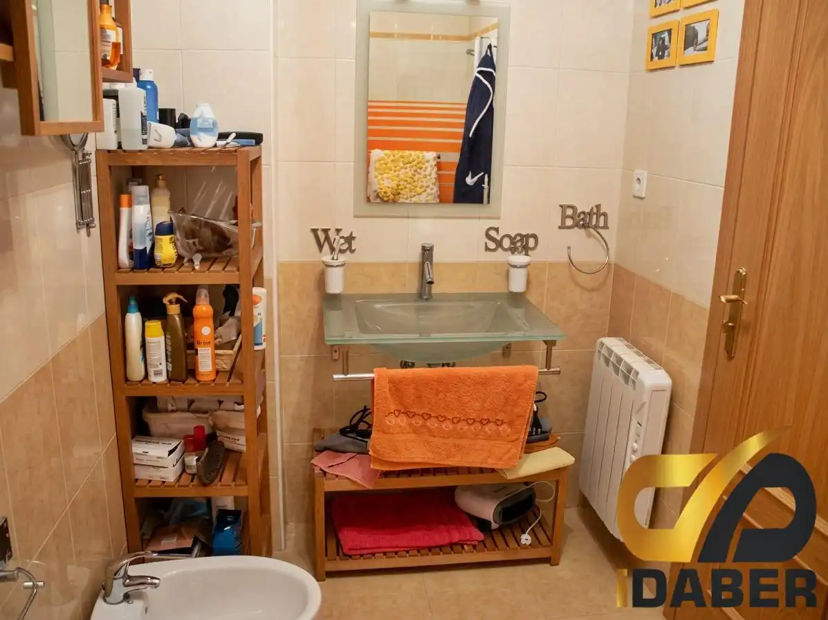 Bany de Pis en venda en Recas amb Aire condicionat, Calefacció i Terrassa