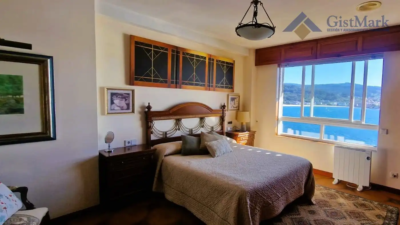 Habitación de Casa o chalet en venta en Nigrán con Calefacción, Jardín privado y Terraza