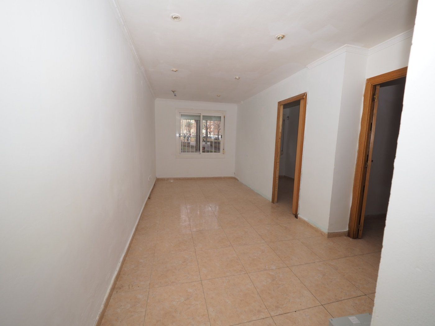 Flat for sale in Llefià