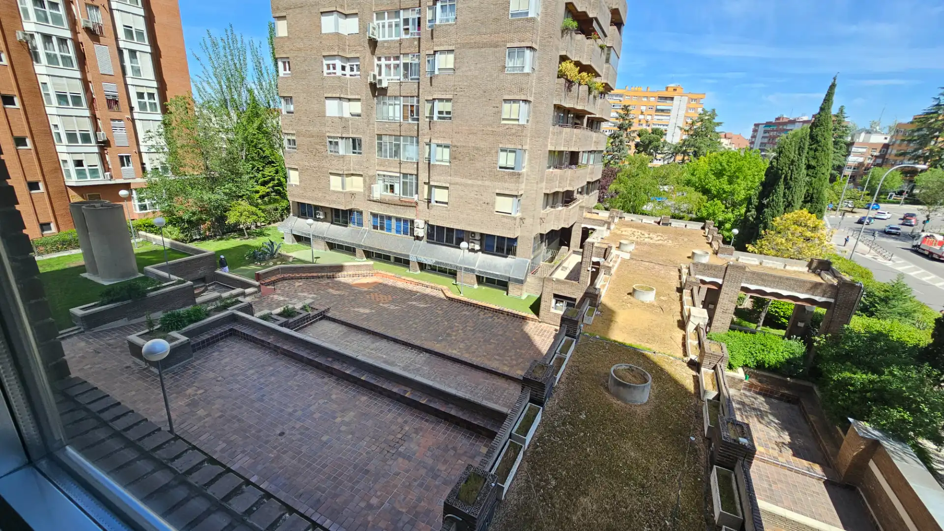 Terraza de Piso en venta en Madrid con Aire acondicionado, Calefacción y Jardín privado