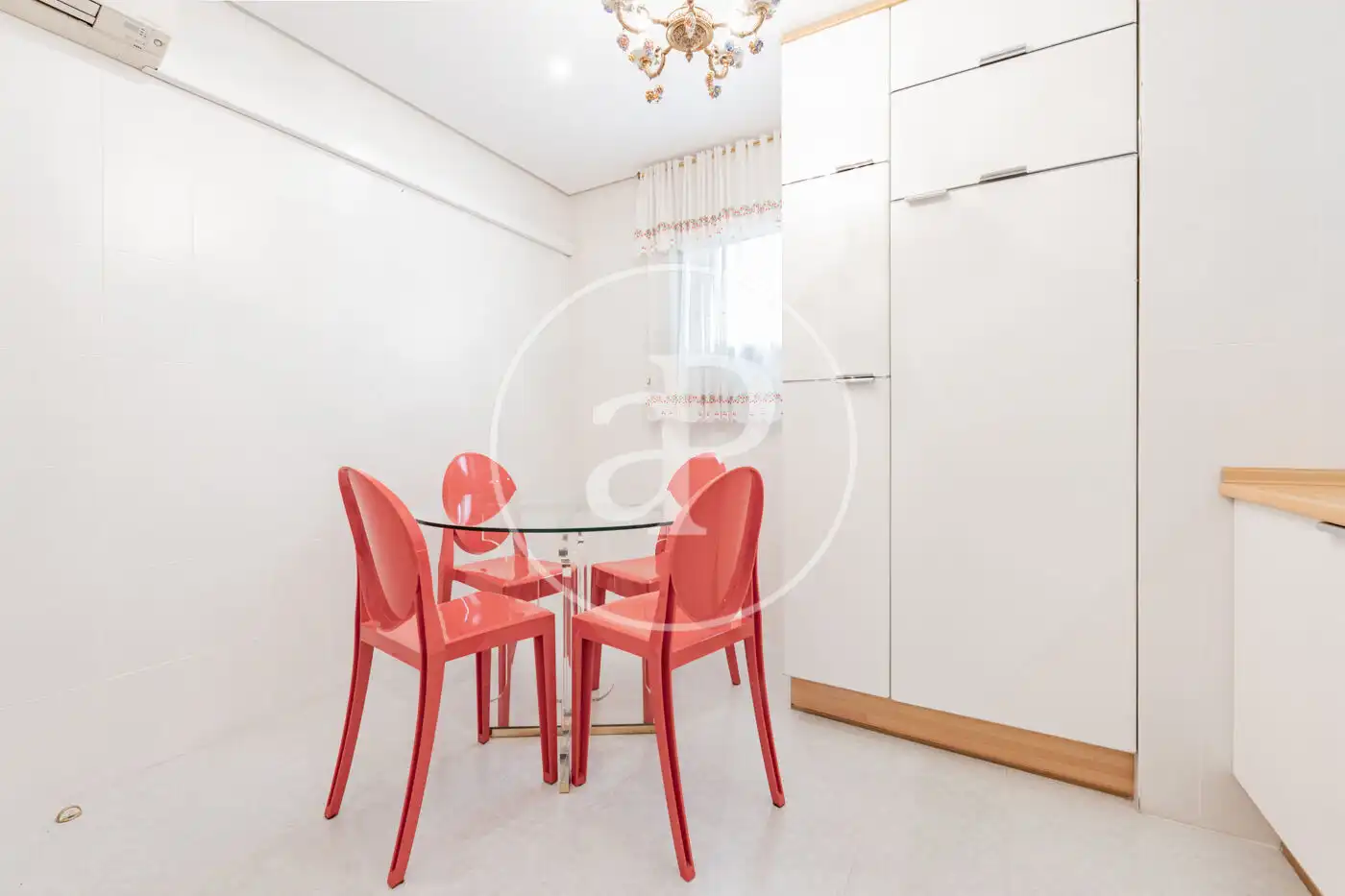 Dining room of Flat for sale in Madrid  with Air Conditioner and Heating