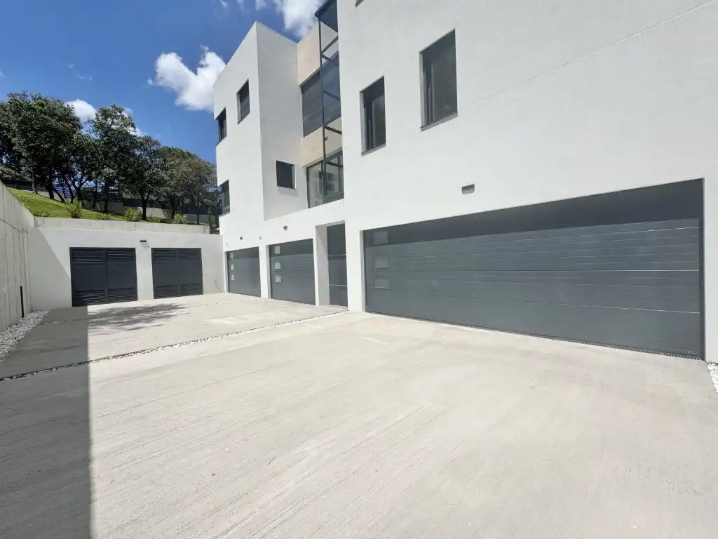 Exterior view of Houses for sale in Ciudalcampo