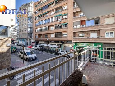Flat with lift for sale in Beiro