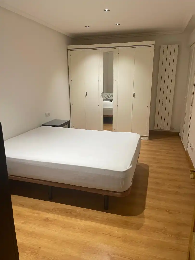 Schlafzimmer von Wohnungen zum Verkauf in Calahorra mit Heizung, Parkett und Abstellraum