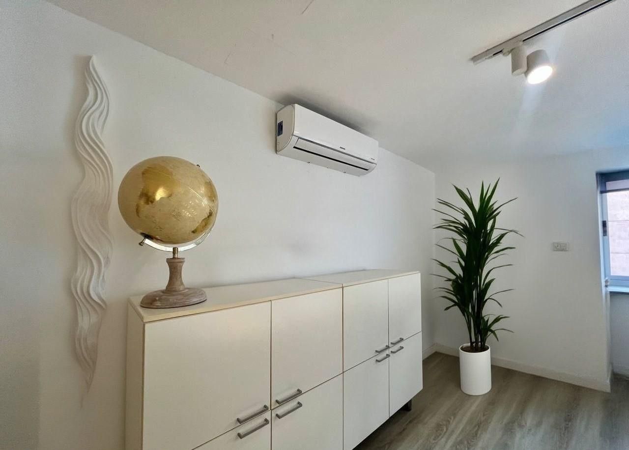 Oficina en venda en Las Palmas de Gran Canaria amb Aire condicionat