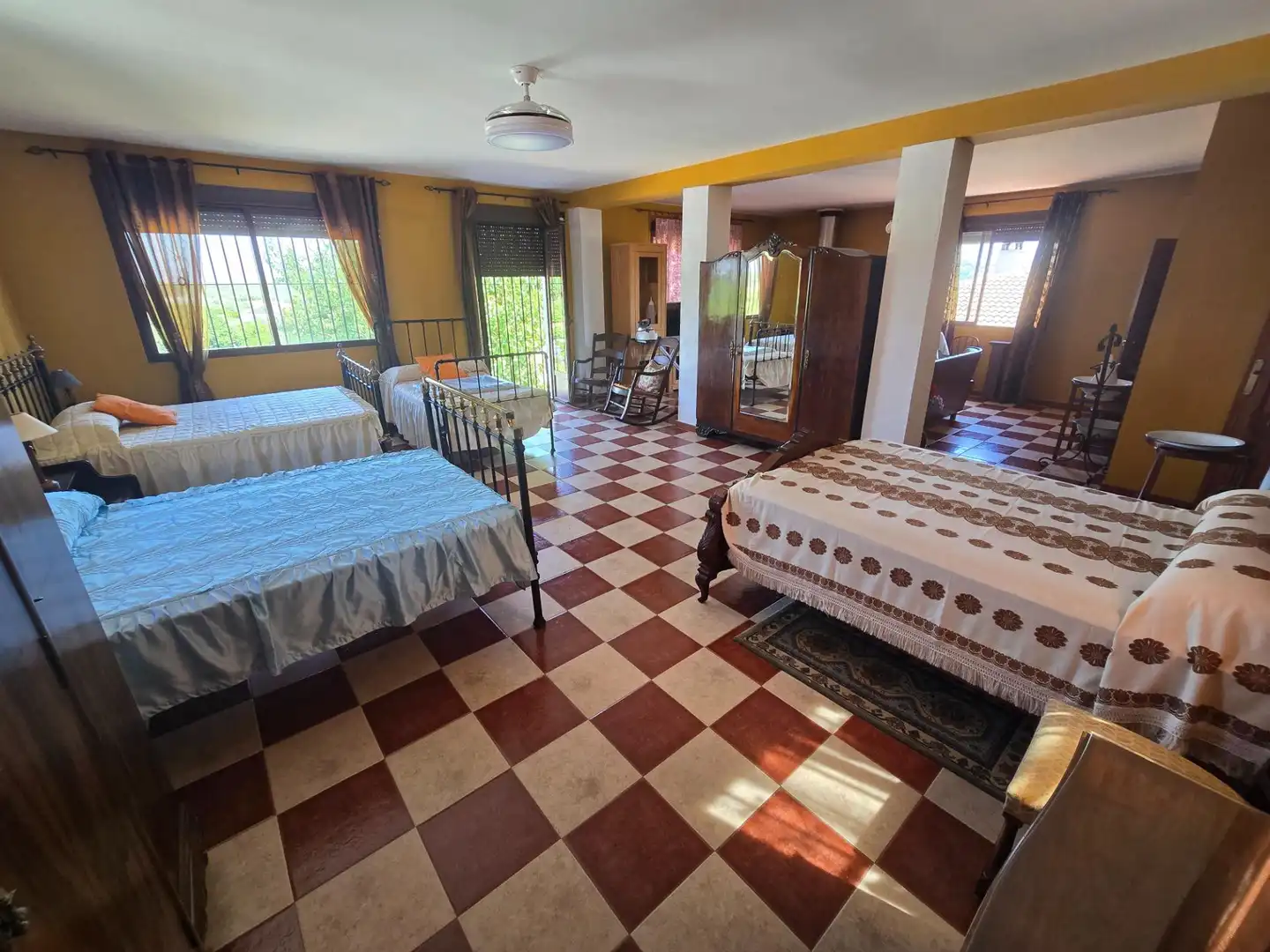 Habitación de Casa o chalet en venta en Aguilar de la Frontera con Aire acondicionado, Jardín privado y Trastero