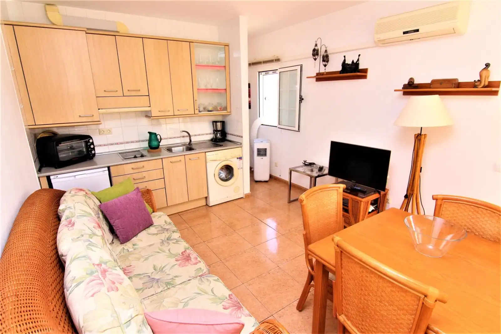 Cocina de Apartamento de alquiler en Mogán con Terraza y Piscina comunitaria