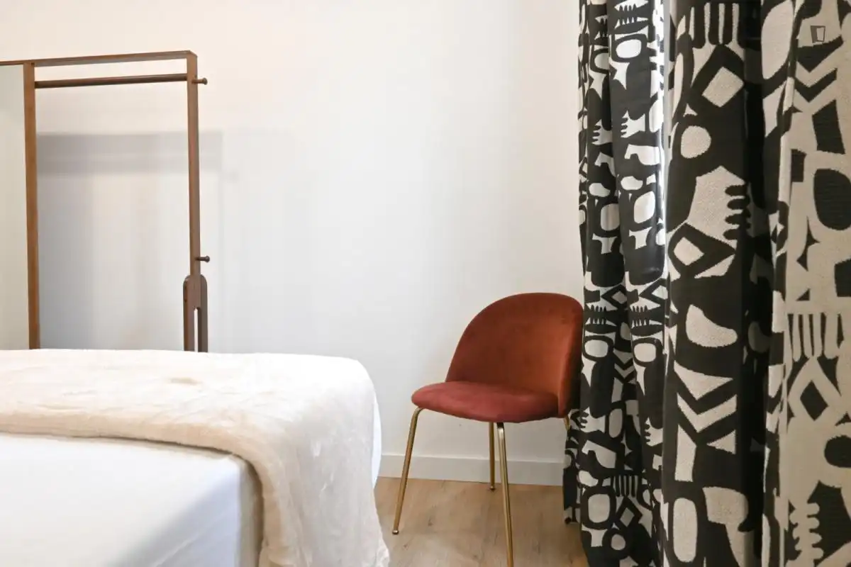 Schlafzimmer von Wohnungen zur Miete in Madrid mit Klimaanlage, Heizung und Möbliert