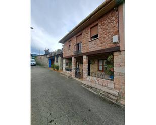 Exterior view of Single-family semi-detached for sale in Morcín  with Heating, Private garden and Parquet flooring