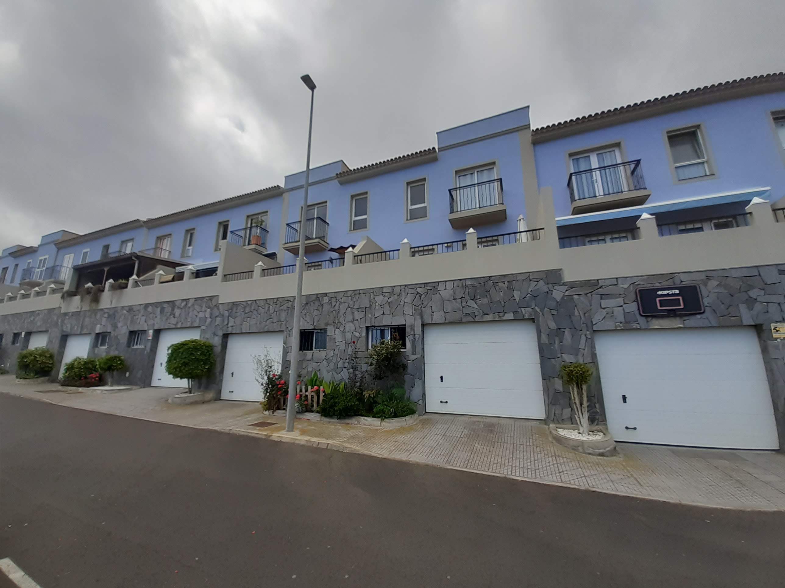 Exterior view of Single-family semi-detached for sale in Los Realejos  with Terrace, Storage room and Balcony