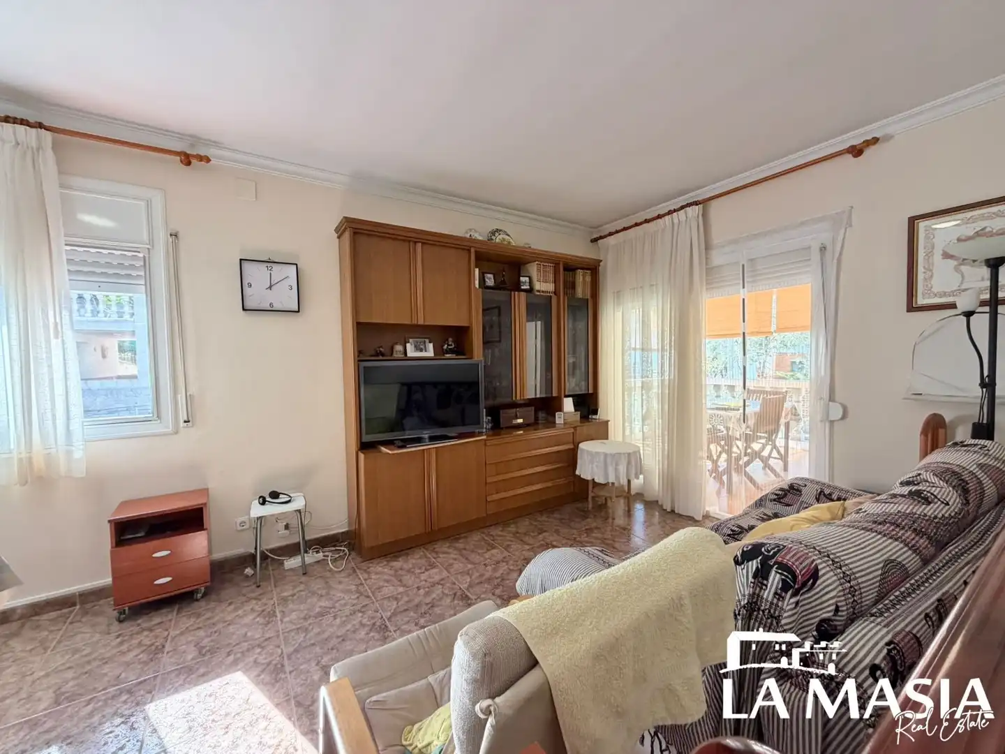 House with pool for sale in Olivella, imagen 3