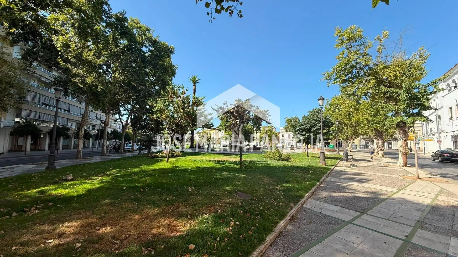 Vista exterior de Pis en venda en Jerez de la Frontera amb Aire condicionat i Traster