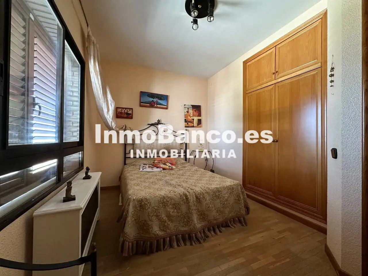 Casa o chalet de alquiler en Chiva con Aire acondicionado, Calefacción y Jardín privado