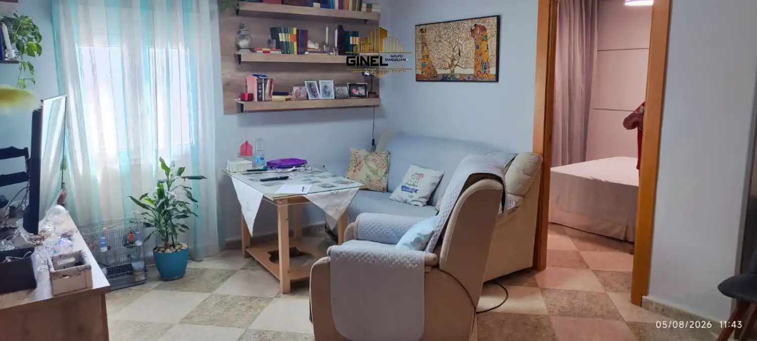 Sala d'estar de Pis en venda en Jaén amb Aire condicionat, Calefacció i Traster