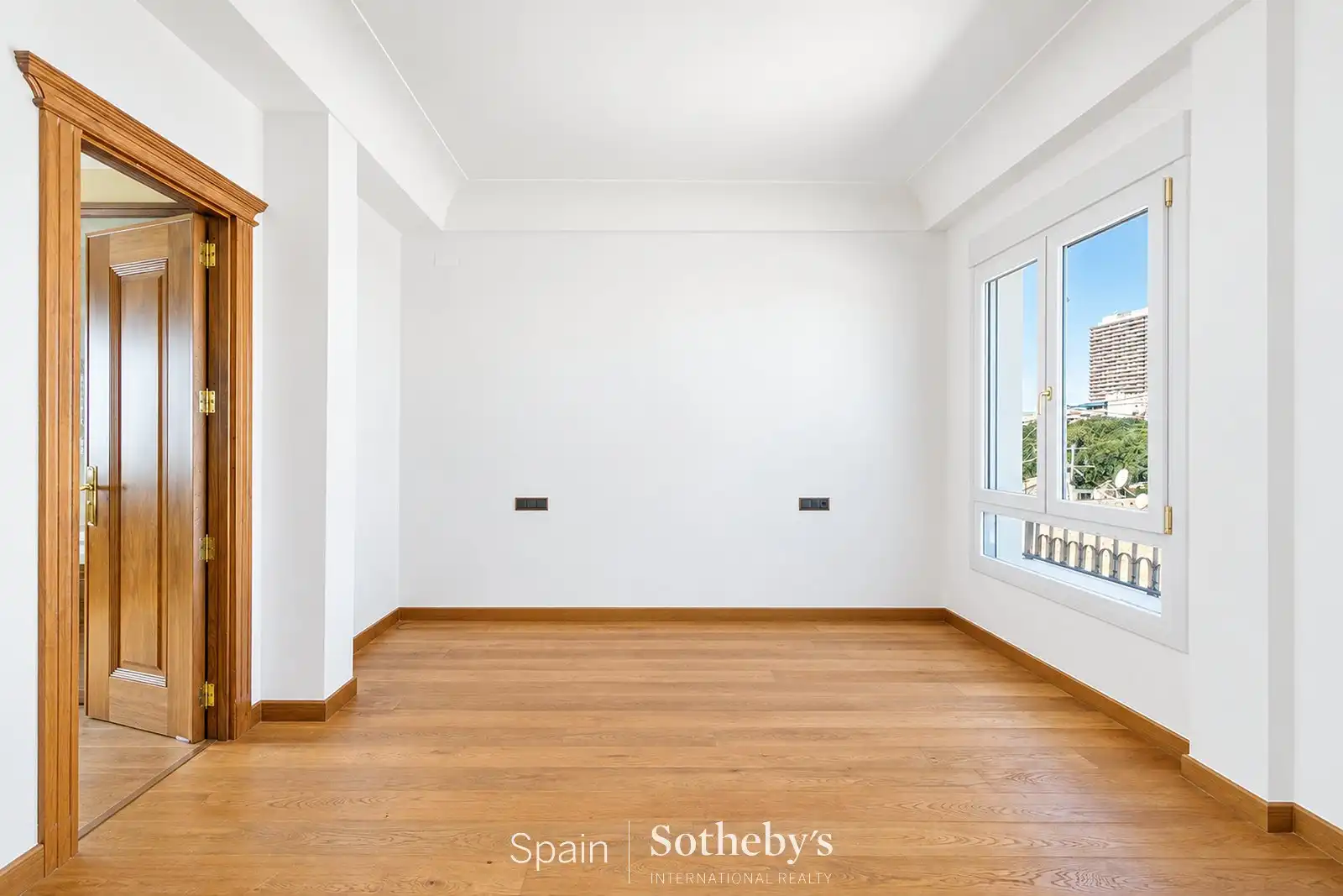 Apartment with lift for sale in Explanada de España, imagen 6