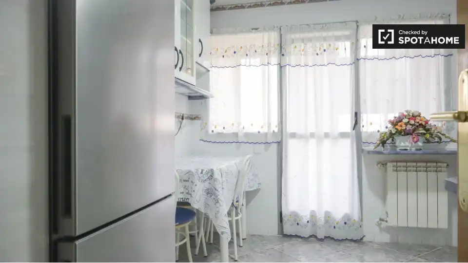 Habitació a Valdebernardo - Valderribas