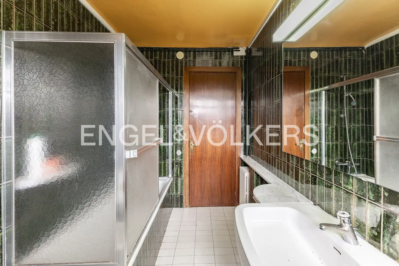 Baño de Casa o chalet en venta en Manlleu con Calefacción, Jardín privado y Terraza