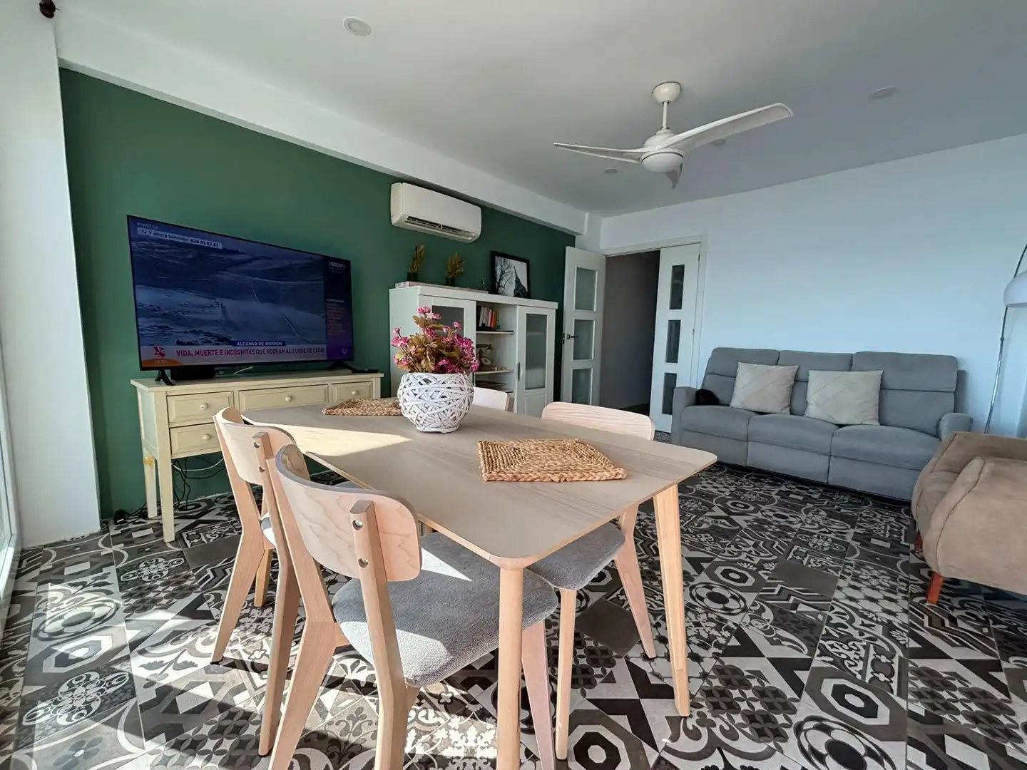 Piso con ascensor en venta en Ciudad Jardín - Tagarete - El Zapillo, imagen 6