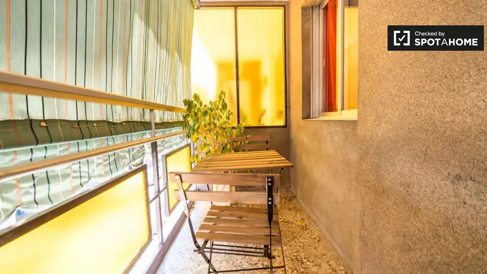 Terraza de Piso de alquiler en Valencia con Aire acondicionado, Calefacción y Amueblado