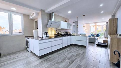 Foto 3 de Piso en venta en Avenida Reina Victoria Eugenia, Ensanche, Cartagena