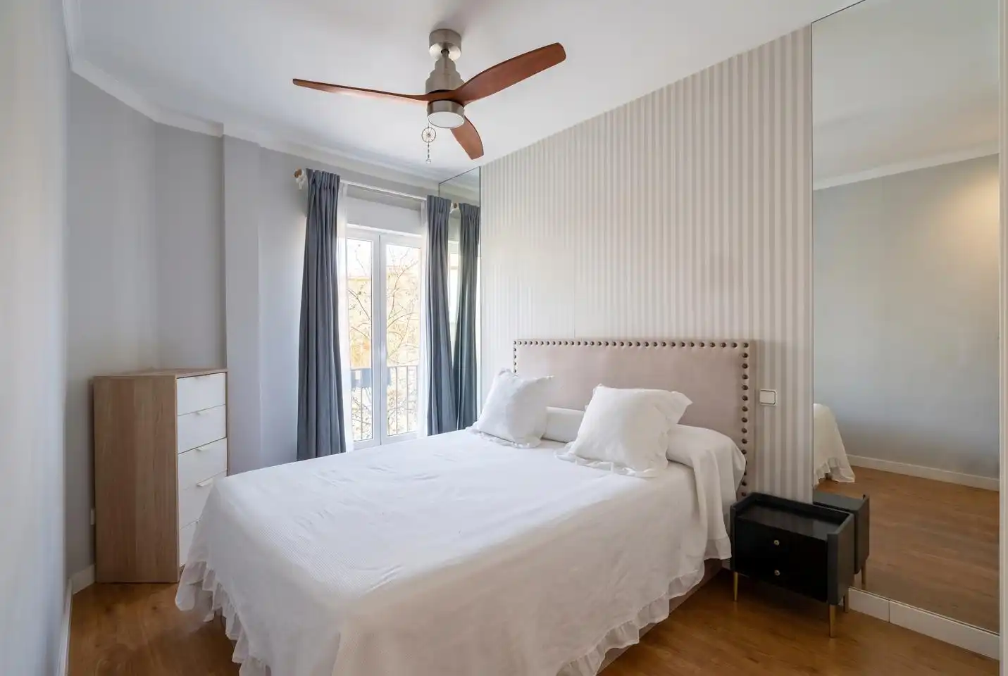 Habitación de Piso en venta en Madrid con Aire acondicionado, Calefacción y Terraza
