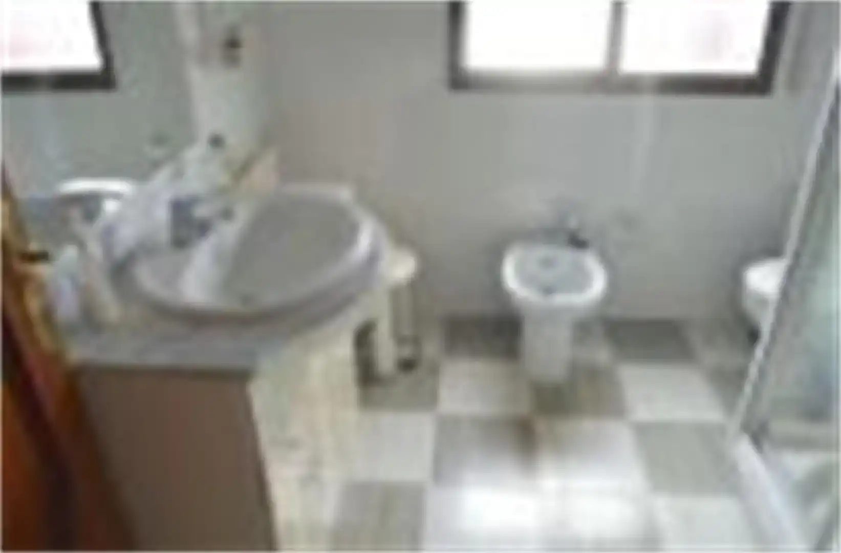 Bathroom of Flat for sale in Espejo  with Air Conditioner, Oven and Washing machine