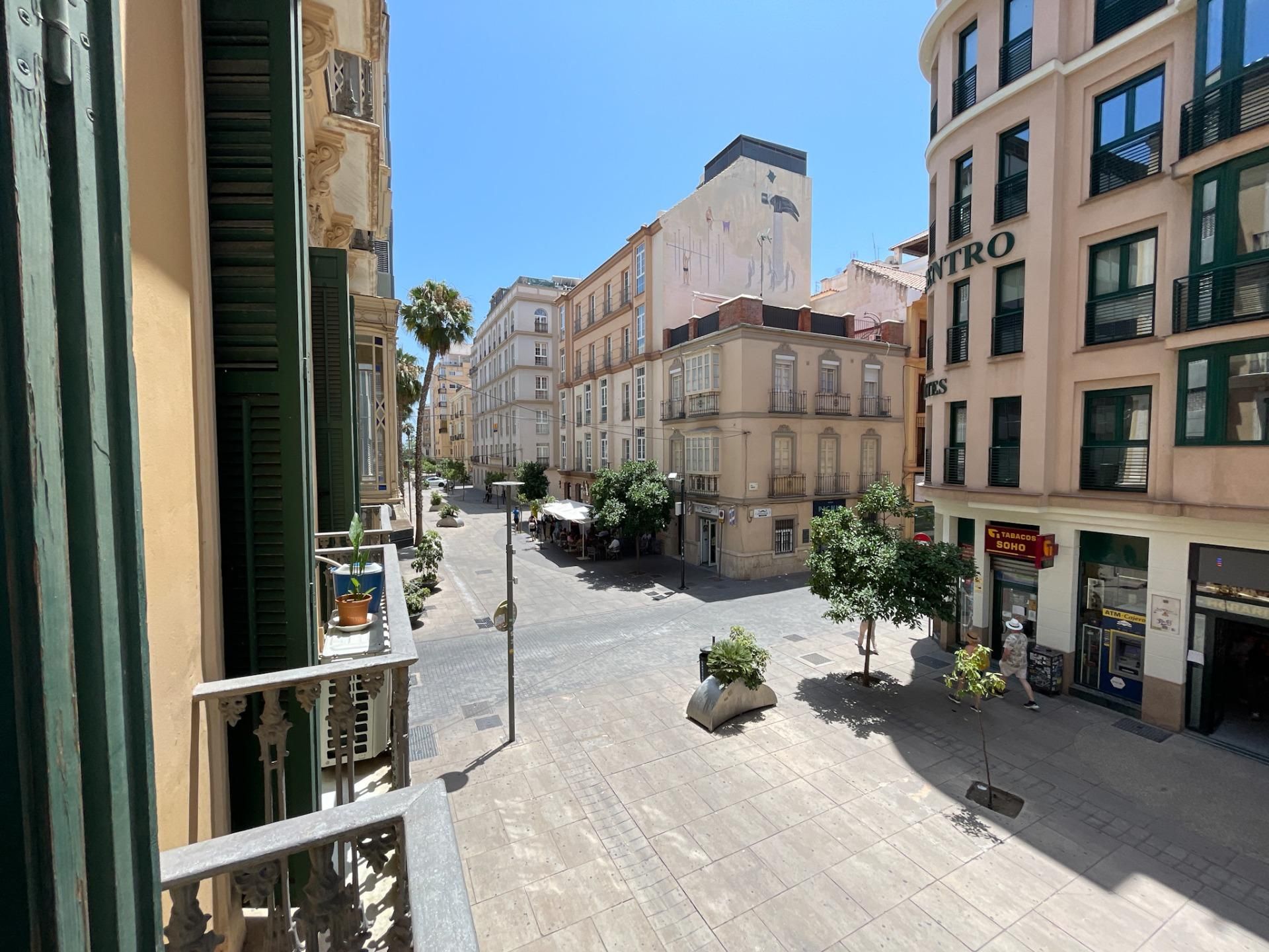 Exterior view of Apartment for sale in Málaga Capital  with Air Conditioner, Heating and Parquet flooring