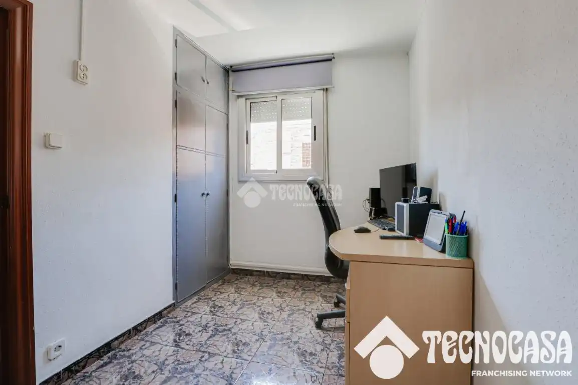 Bedroom of Flat for sale in Sant Vicenç Dels Horts  with Heating