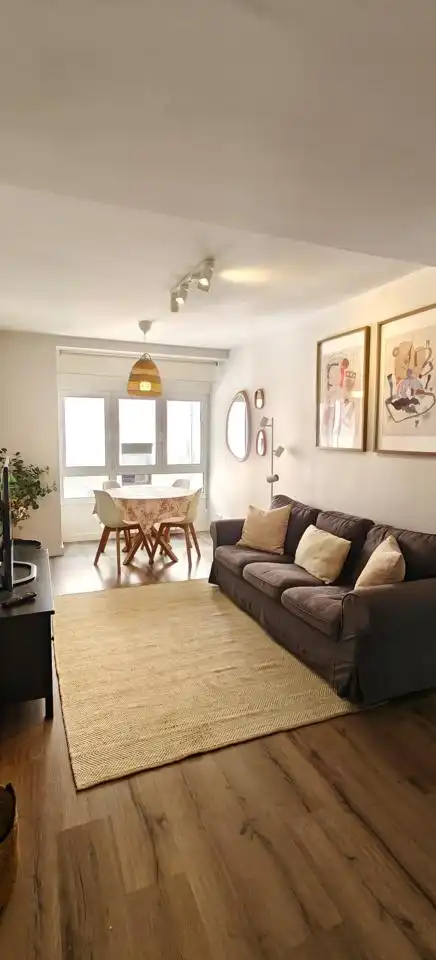 Sala de estar de Piso de alquiler en Gijón  con Calefacción, Amueblado y Internet