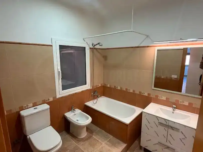 Bany de Pis en venda en Santa Coloma de Gramenet