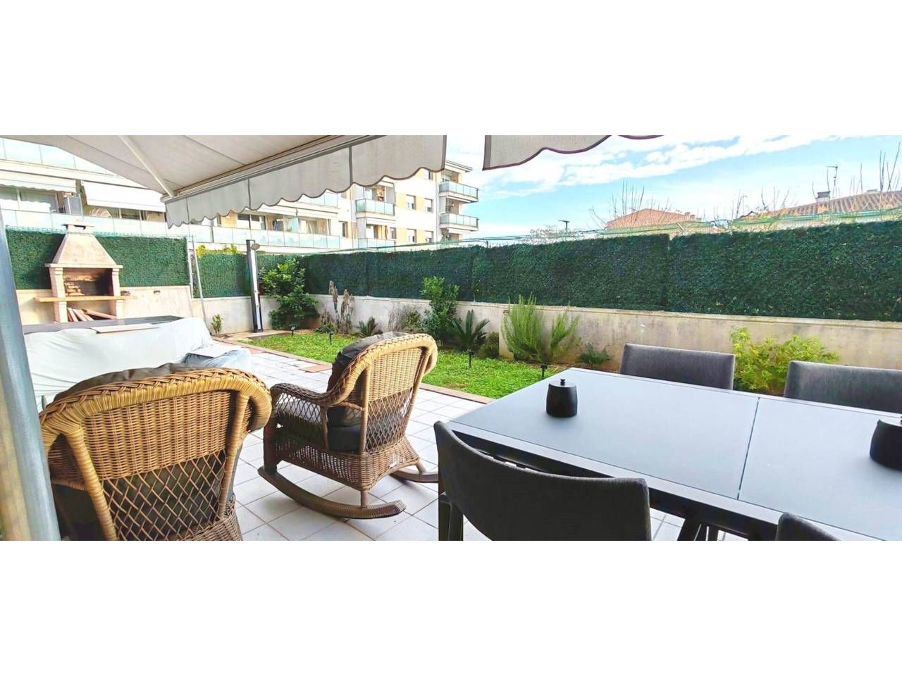 Terrace of Flat for sale in Girona Capital  with Air Conditioner, Heating and Parquet flooring