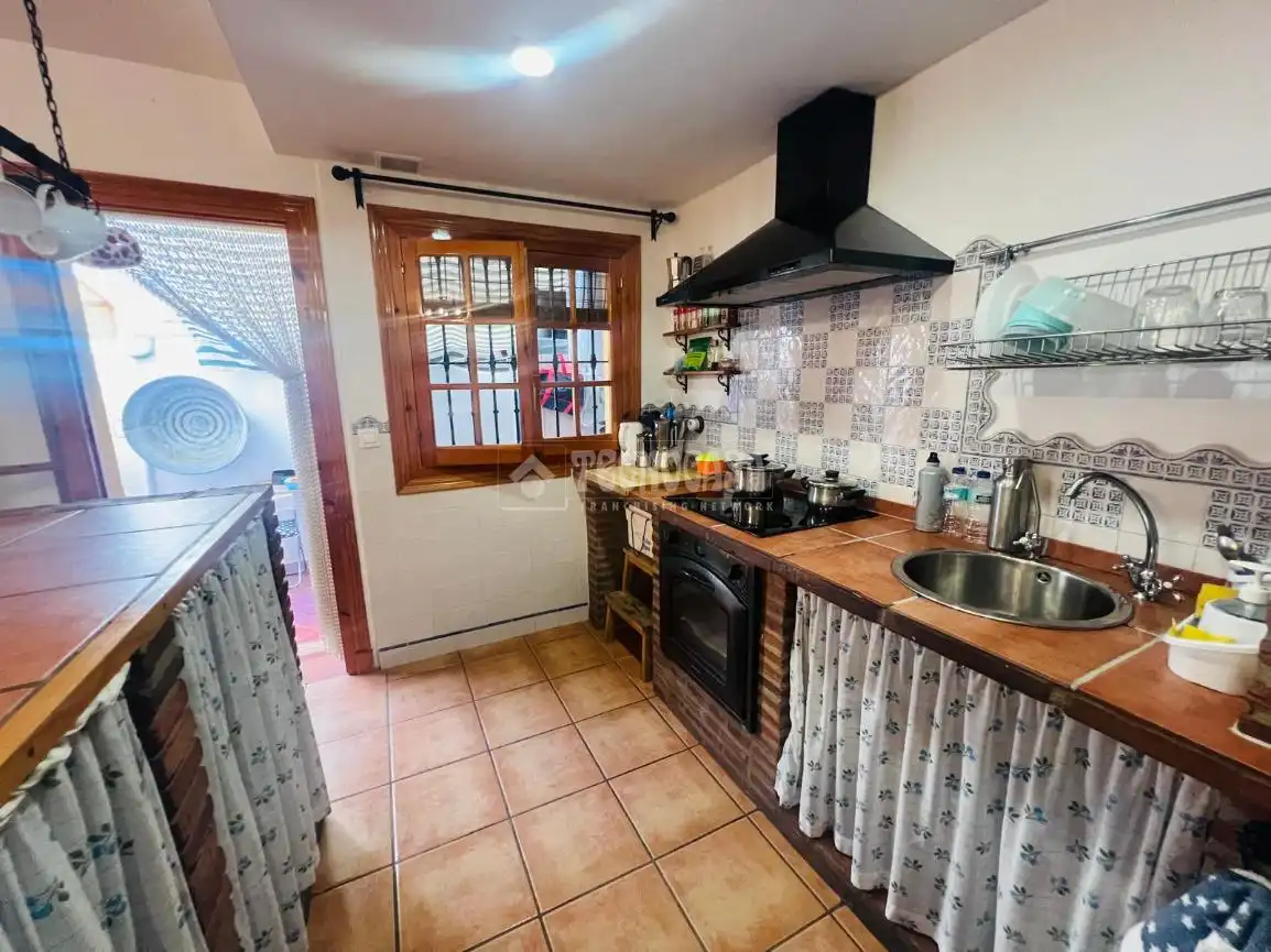 Cocina de Casa adosada en venta en San Roque