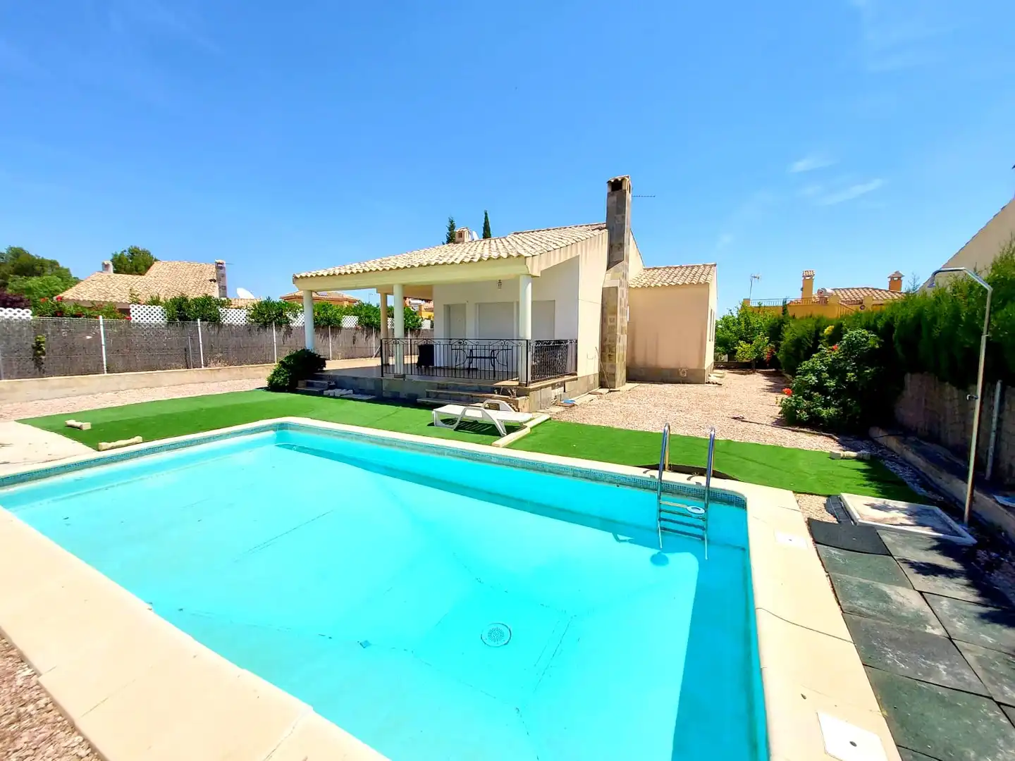 Chalet con piscina en venta en Calasparra