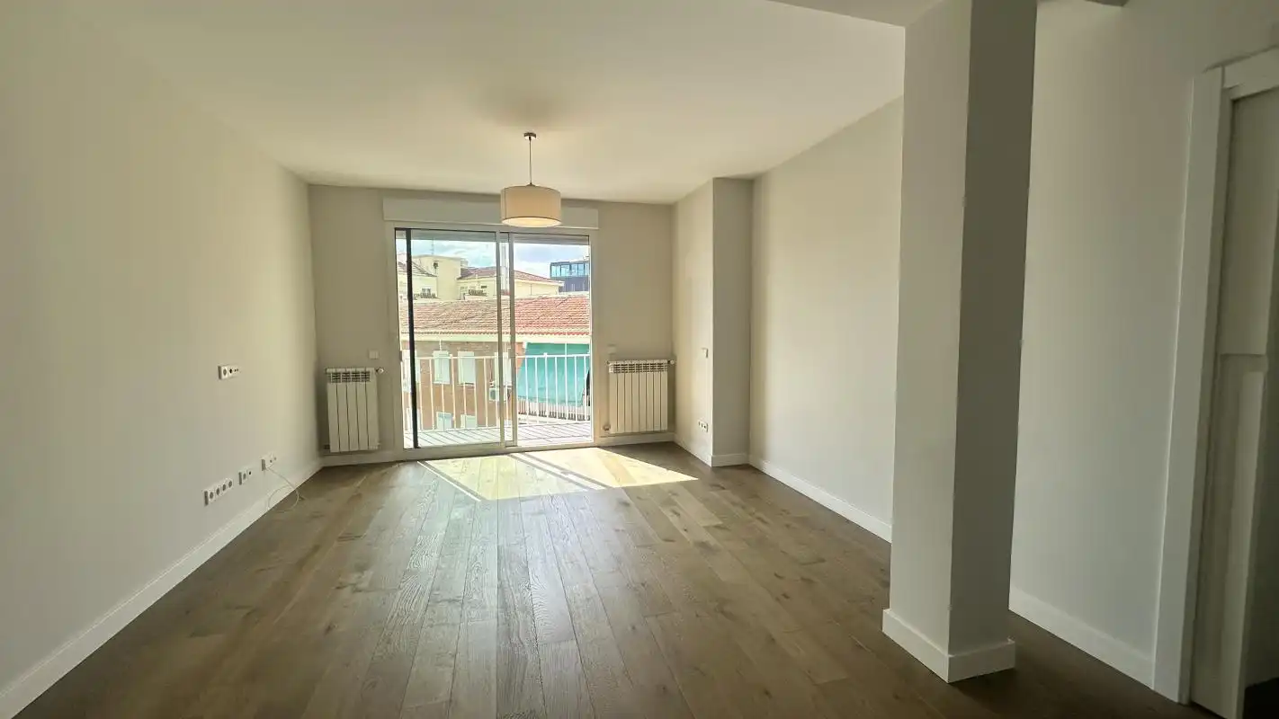 Sala d'estar de Pis de lloguer en Madrid amb Aire condicionat i Calefacció
