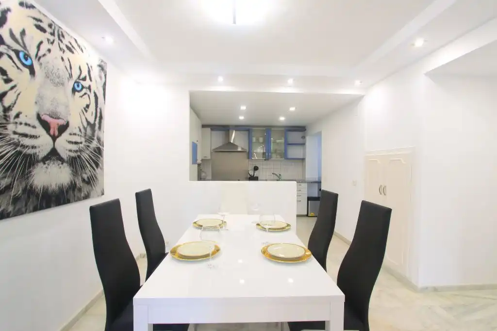 Comedor de Ático en venta en Marbella con Aire acondicionado, Calefacción y Terraza