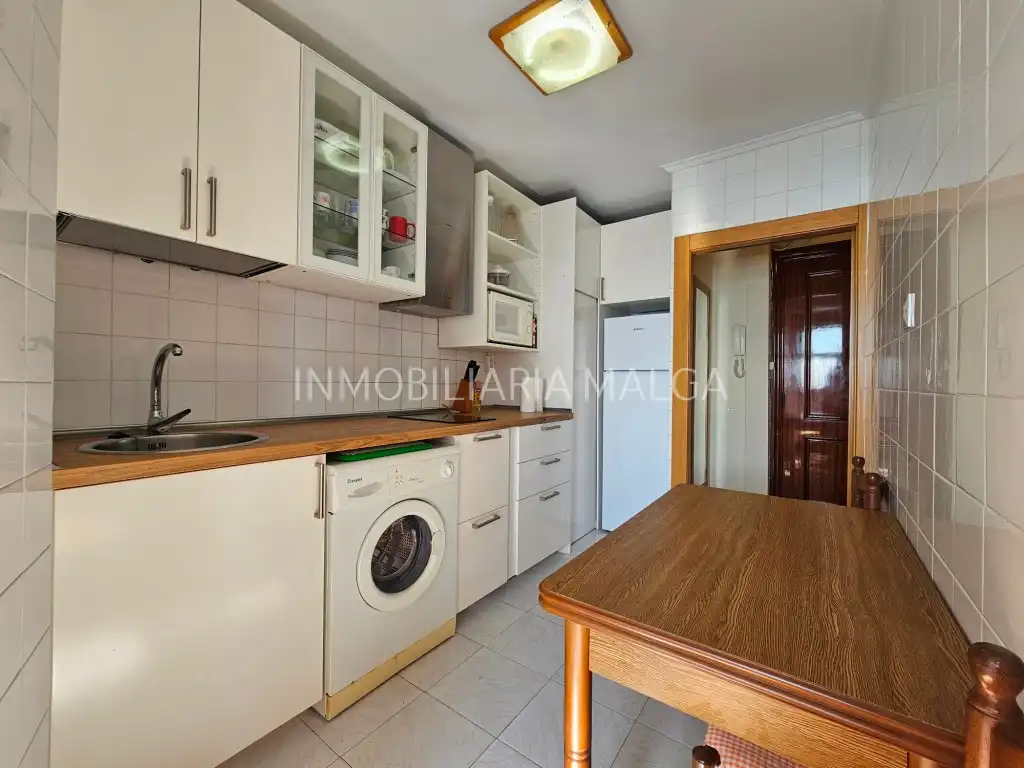 Cocina de Piso en venta en Colunga con Calefacción, Parquet y Amueblado
