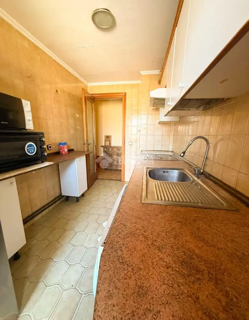 Cuina de Pis en venda en Madrid amb Calefacció, Parquet i Terrassa
