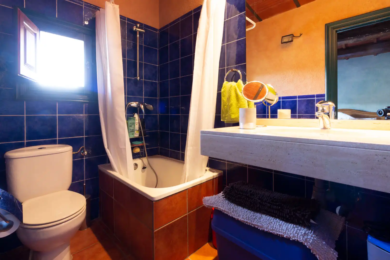 Bany de Casa o xalet en venda en Subirats amb Aire condicionat, Jardí privat i Moblat