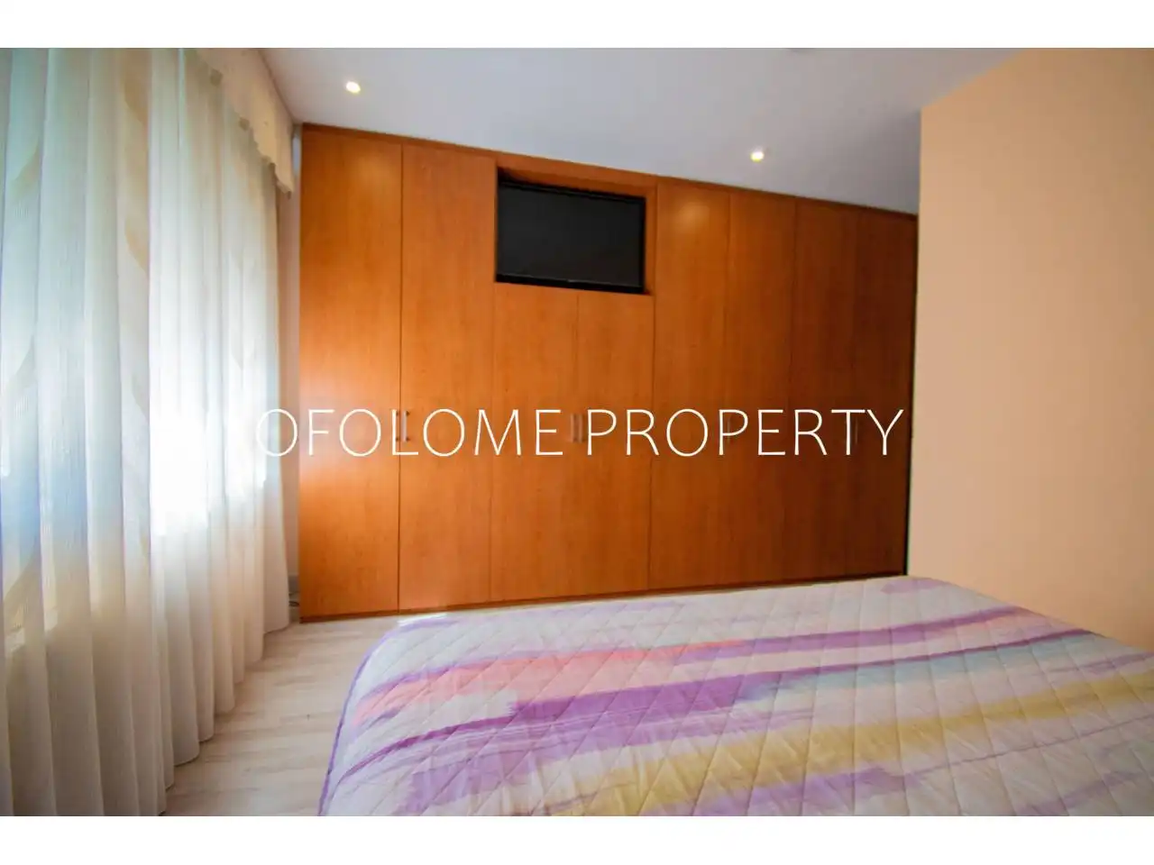Schlafzimmer von Einfamilien-Reihenhaus zum Verkauf in Sabadell mit Heizung und Terrasse