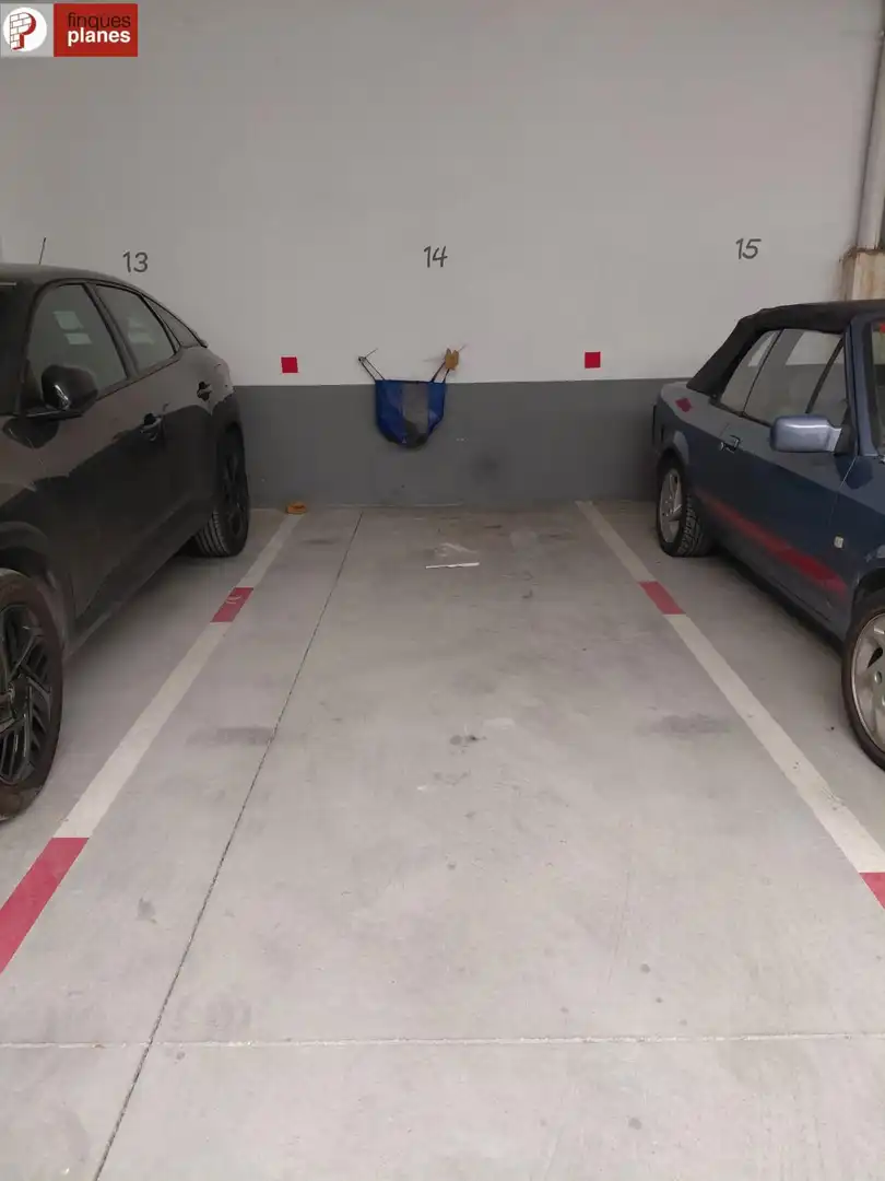 Parking de Piso en venta en La Seu d'Urgell con Calefacción, Terraza y Trastero