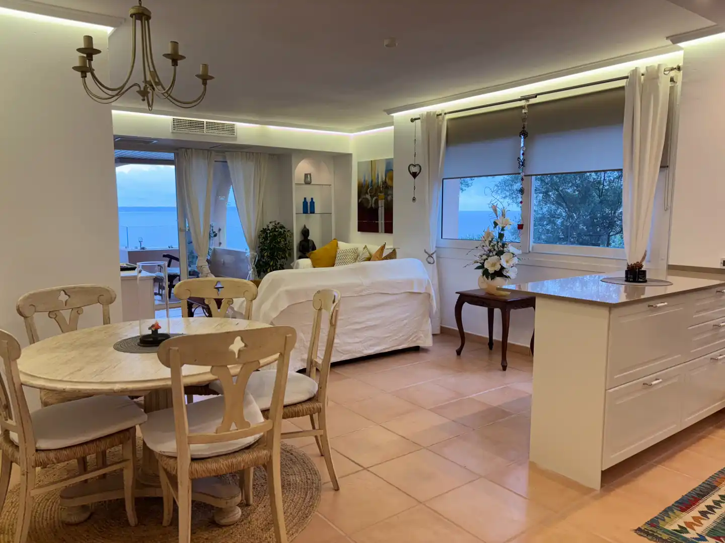 Flat for rent in Passeig Illetes, Cas Català - Illetes