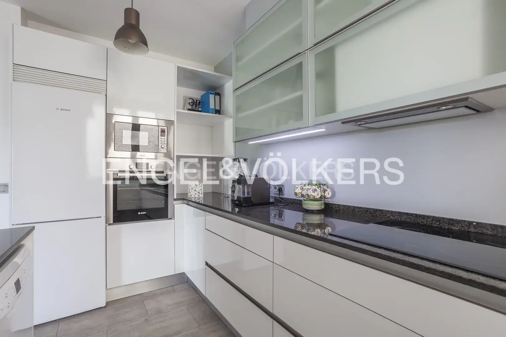 Cocina de Piso de alquiler en Madrid con Aire acondicionado, Calefacción y Amueblado